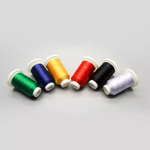 Mükemmel Kalite %100 Polyester Nakış İpliği 120D/2 1000m